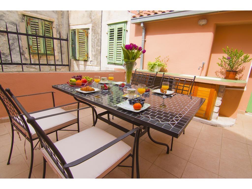 Guesthouse Main Square Split Phòng bức ảnh